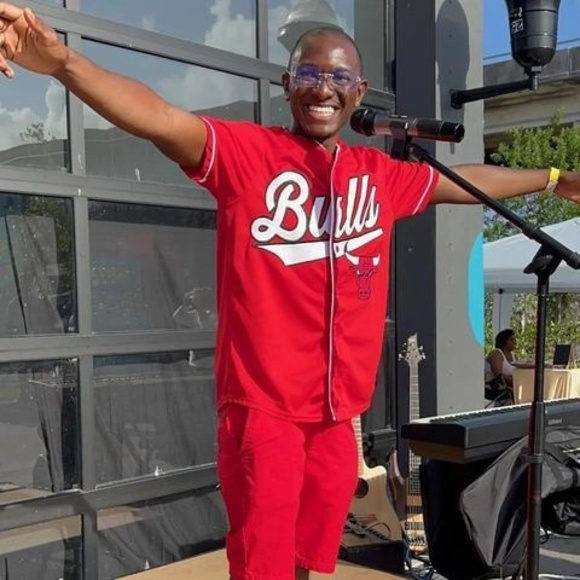 Meet your Posher, Chris - Picture 1 of 1